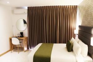 Letto o letti in una camera di Hotel Ros Gaud