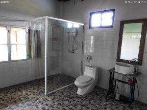 Ένα μπάνιο στο homestay568 Branch 2 +23 φωτογραφίες