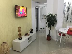 Gallery image of Unique Residence Edward Apartment in Mamaia Nord