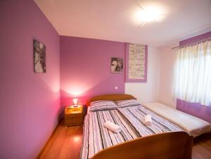 Fotografie z fotogalerie ubytování Apartment in Lopar with Balcony, Air condition, WIFI (4738-2) v destinaci Lopar