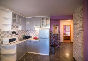 Fotografie z fotogalerie ubytování Apartment in Lopar with Balcony, Air condition, WIFI (4738-2) v destinaci Lopar