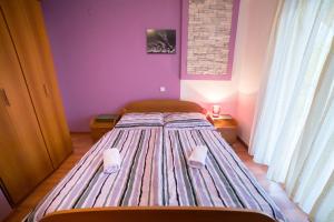 Fotografie z fotogalerie ubytování Apartment in Lopar with Balcony, Air condition, WIFI (4738-2) v destinaci Lopar