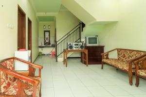 Istumisnurk majutusasutuses Villa Kangen Omah