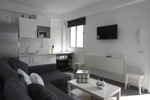 A television and/or entertainment centre at Apartamento Conpe