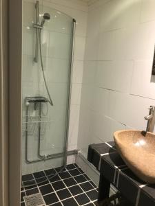 Phòng tắm tại Sandgårdsborg