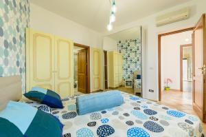 Posteľ alebo postele v izbe v ubytovaní Sunset Holiday Home Taormina