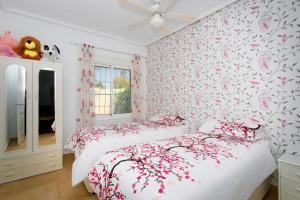 Posteľ alebo postele v izbe v ubytovaní CH Villa Costablanca Ciudad Quesada + 16 fotografií