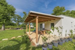 Zahrada ubytování Holiday Home Jakob
