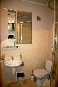 Ett badrum på Great view apartaments near Lavra
