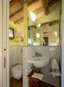 Ванна кімната в La Rocca Romantica