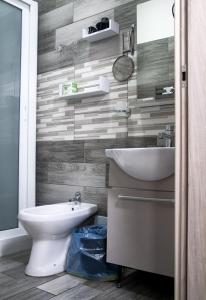 Kúpeľňa v ubytovaní B&B VIVA NAPOLI