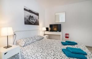 Afbeelding uit fotogalerij van Beautiful apartment stylish village house @ Center Cadaqués in Cadaqués
