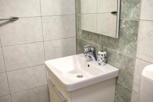 Koupelna v ubytování Apartmani Matko