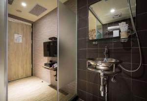A bathroom at The Cole Hotel