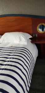 Gallery image of Les Ondines in Saint-Guénolé +27 photos