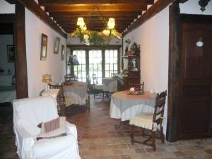 Gallery image of La Petite Ferme in Vouzeron +35 photos