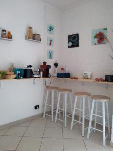 Kitchen o kitchenette sa Affittacamere Da Luca