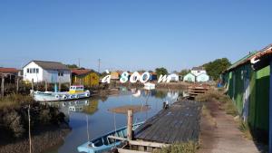 Photo de la galerie de l'établissement Adopt'île, au Château-dʼOléron