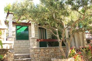 Zahrada ubytování Holiday home Ivan Bol
