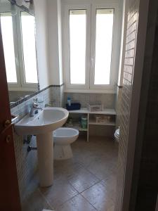 Koupelna v ubytování La Casetta di Guendalina
