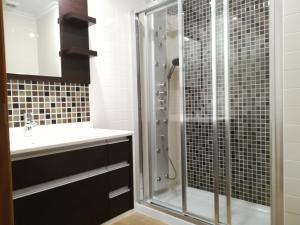 Kylpyhuone majoituspaikassa Apartamento Villa Clarita