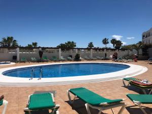 Swimmingpoolen hos eller tæt på Sunrise + 16 billeder