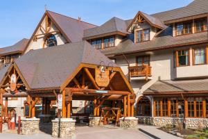 Gallery image of Banff Caribou Lodge and Spa in Banff
