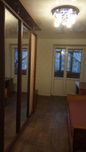 VatutineにあるЗатишна двокімнатна квартираのギャラリーの写真