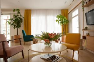 TV a/nebo společenská místnost v ubytování Hostal Las Cumbres