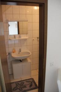 Gallery image of Ferienwohnungen Fischer in Bad Driburg +15 photos