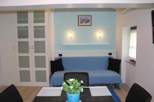 Posedenie v ubytovaní Apartments Ines Komel
