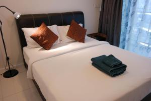 Cama ou camas em um quarto em Resort Hostel In City