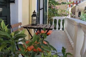A balcony or terrace at Lilliput Studio Corfu Old Town