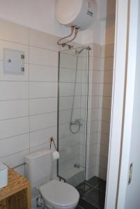 A bathroom at Lilliput Studio Corfu Old Town