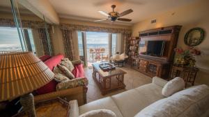 Family Friendly - Direct Oceanfront Sanibel 303 휴식 공간