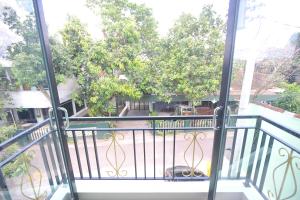 A balcony or terrace at RedDoorz near Jogja National Museum