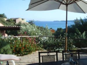 Foto de la galería de Casa Vacanza la terrazza panoramica a 200 mt dal mare en Simius