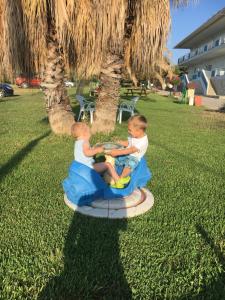Nea Potidaea şehrindeki Seaview Aparthotel tesisine ait fotoğraf galerisinden bir görsel