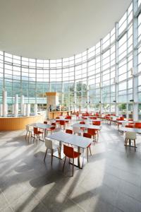 Restaurace v ubytování Hanwha Resort Sanjeong Lake Annecy