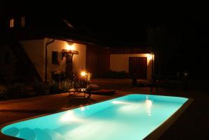 Πισίνα στο ή κοντά στο Guest House K74