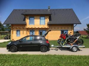 Fotografie z fotogalerie ubytování B&B Woodhouse v destinaci Brezje