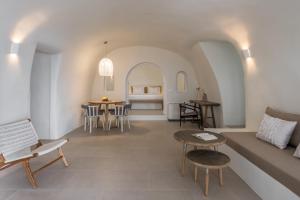 Gallery image of Art Maisons Oia Castle in Oia