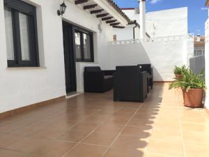 Balkon lub taras w obiekcie Apartamentos Villa Serali Parking Gratis