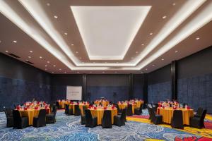 Poslovni prostori in/oz. konferenčna soba v nastanitvi Luminor Hotel Airport Sidoarjo By WH , Best Choice and Strategic Location with a Rooftop area in Town