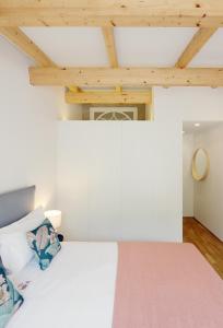 Giường trong phòng chung tại HM - Oporto Cedofeita 500C