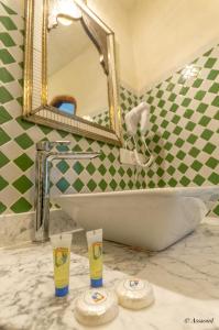 Koupelna v ubytování Hotel Dar Mounir