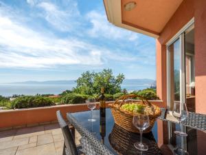 En balkon eller terrasse på Villa Anamia by Interhome