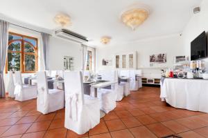 Μια τηλεόραση ή/και κέντρο ψυχαγωγίας στο Hotel Herculaneum