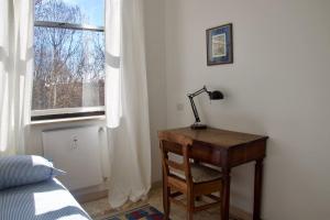 Fotografia z galérie ubytovania Bright apartment for 5 close to Isola district v Miláne