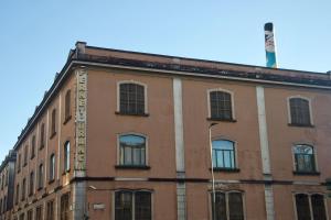 Fotografia z galérie ubytovania Bright apartment for 5 close to Isola district v Miláne